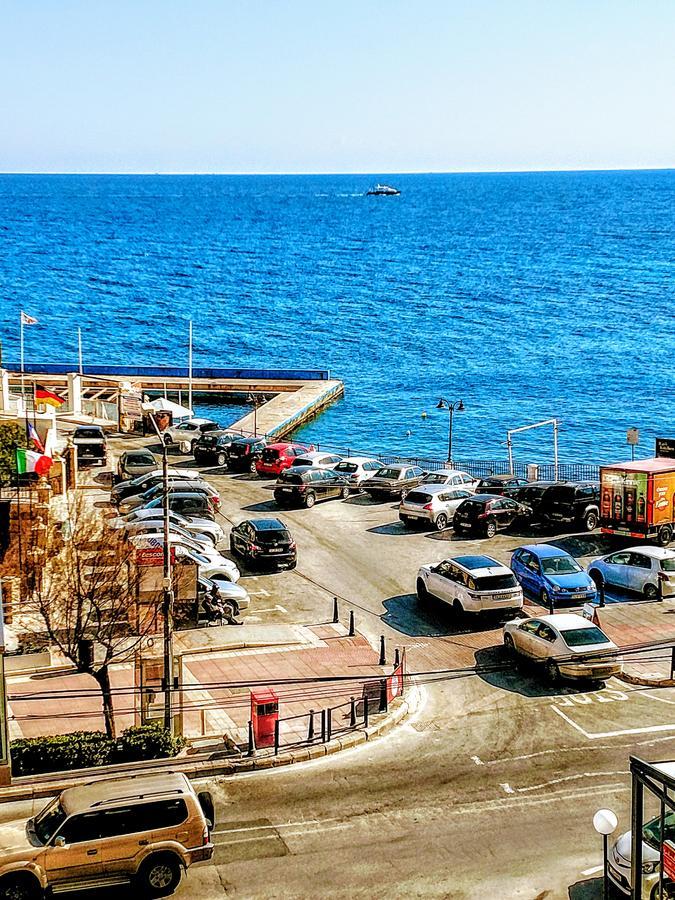 Charming Rooms With A Seaview 斯利马 外观 照片