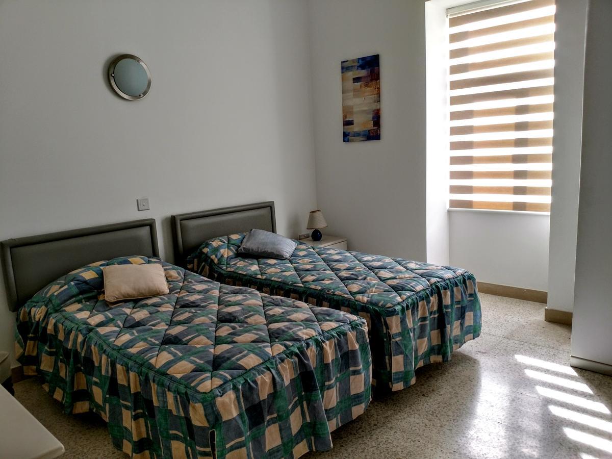 Charming Rooms With A Seaview 斯利马 外观 照片